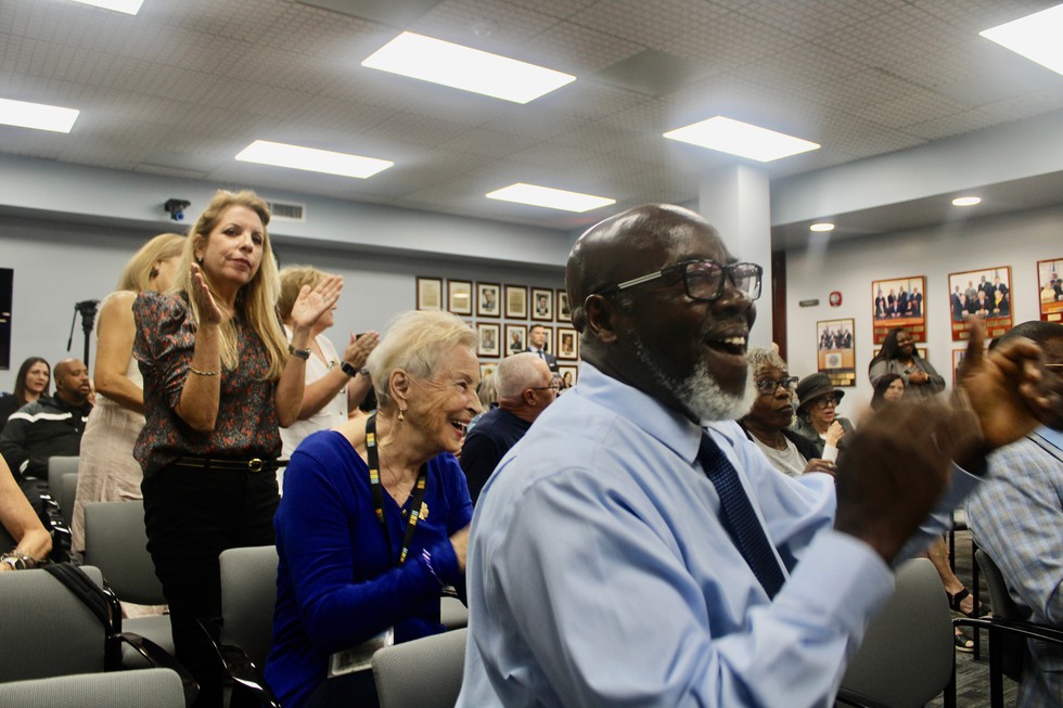 Judge Orders Black North Miami Beach Commissioners To Show Up For Work ...